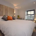 1 Bed In Oc-55855 Holiday home *