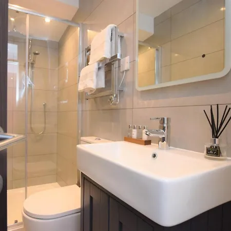 1 Bed In Oc-55855 Дом отдыха Скиптон